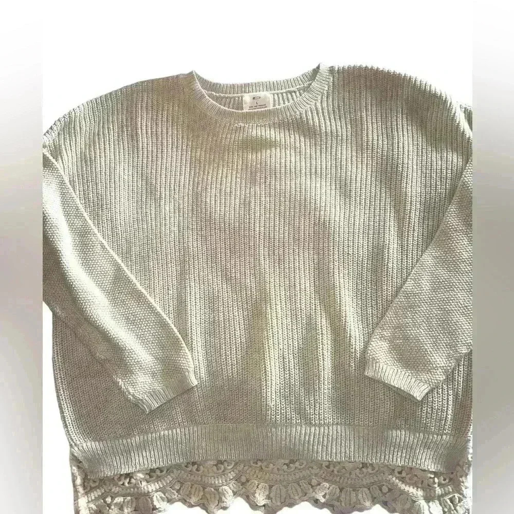 Pins & Needles large oatmeal crewneck sweater with lace “faux shirt” bottom.EUC